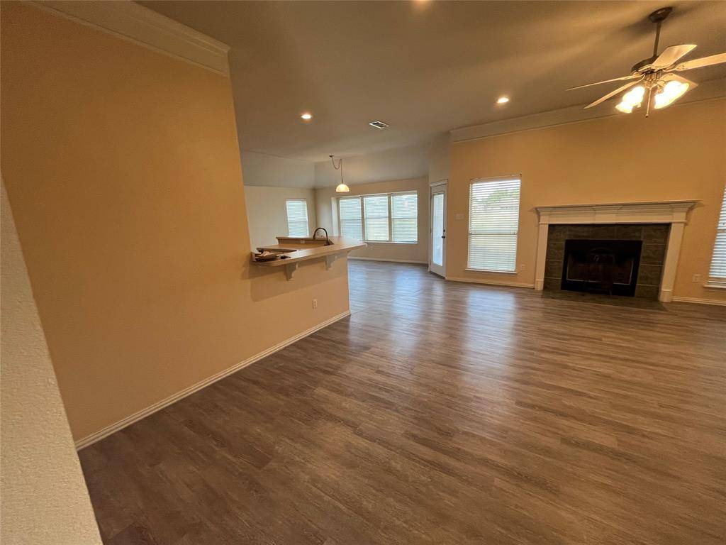 104 Cinnamon Court, Weatherford, TX 76088