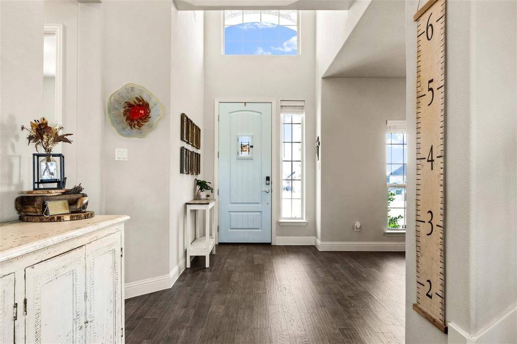 1133 Barrix Drive, Forney, TX 75126