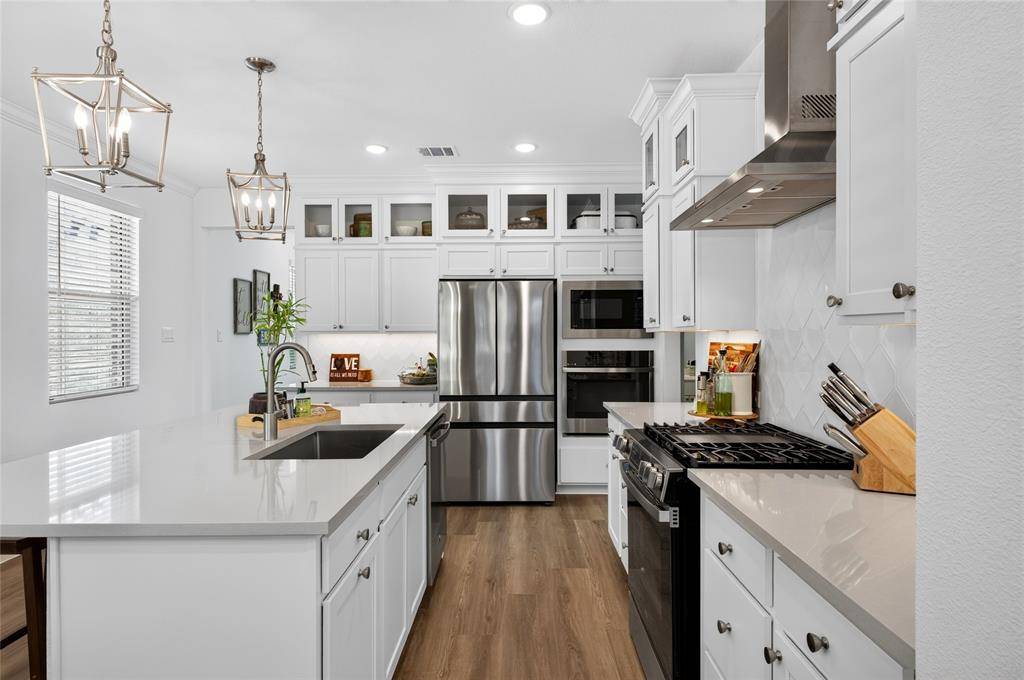 709 Sunflower Trail, Sherman, TX 75092