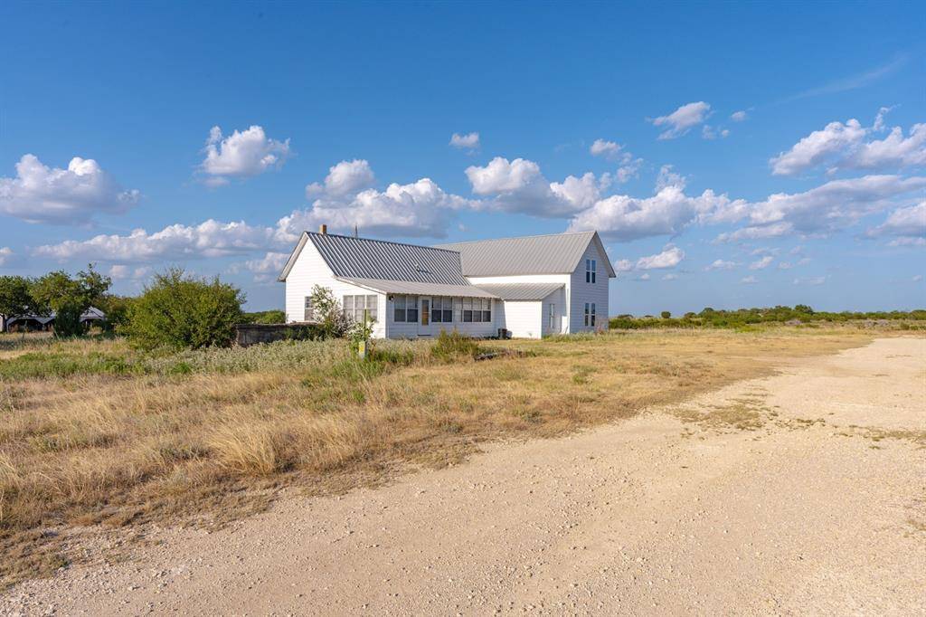 650 FM 914, Hico, TX 76457