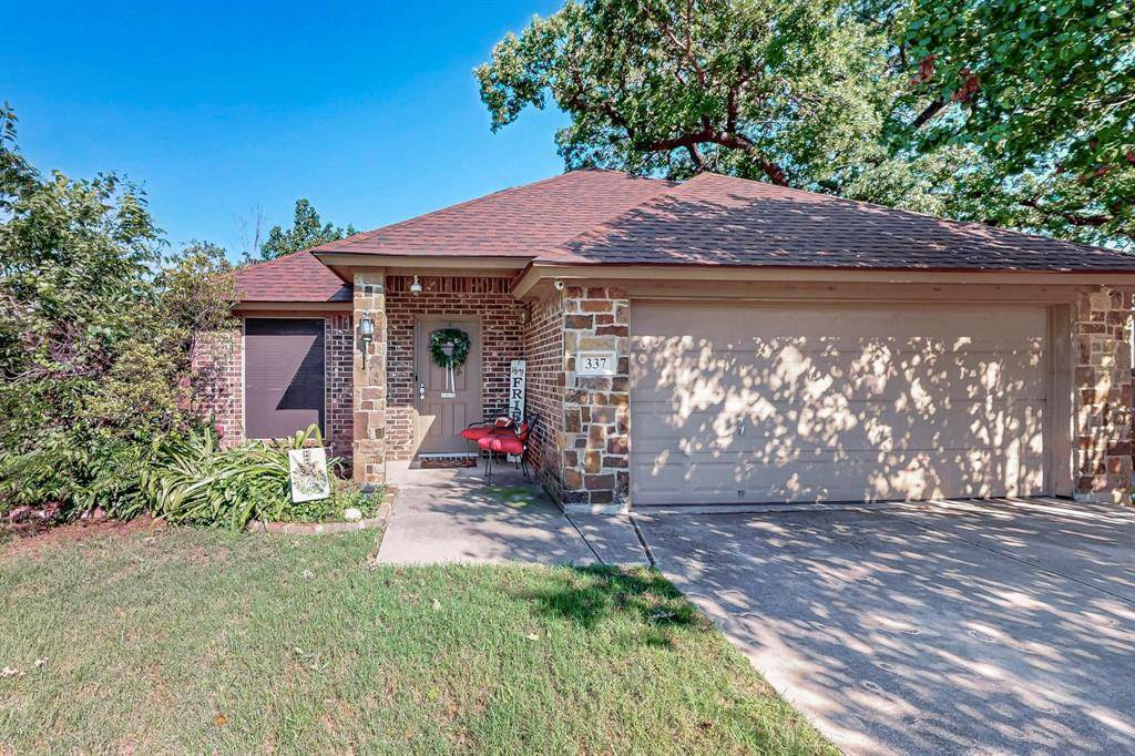 337 Grace Circle, Hurst, TX 76053