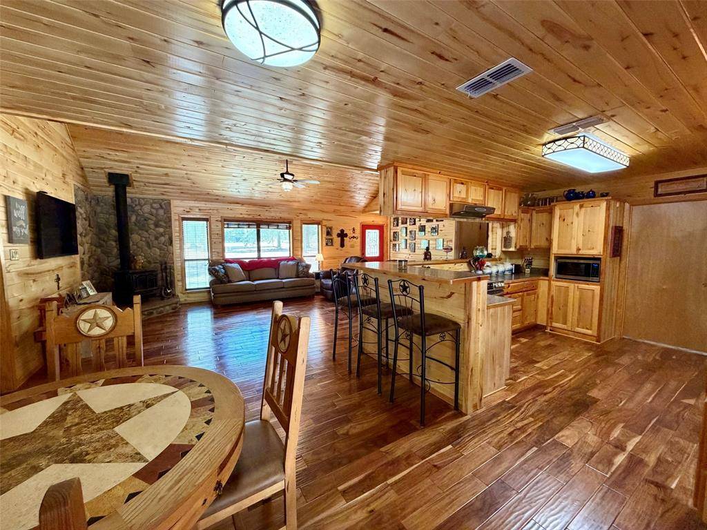 3341 Fm 778, Mineola, TX 75773