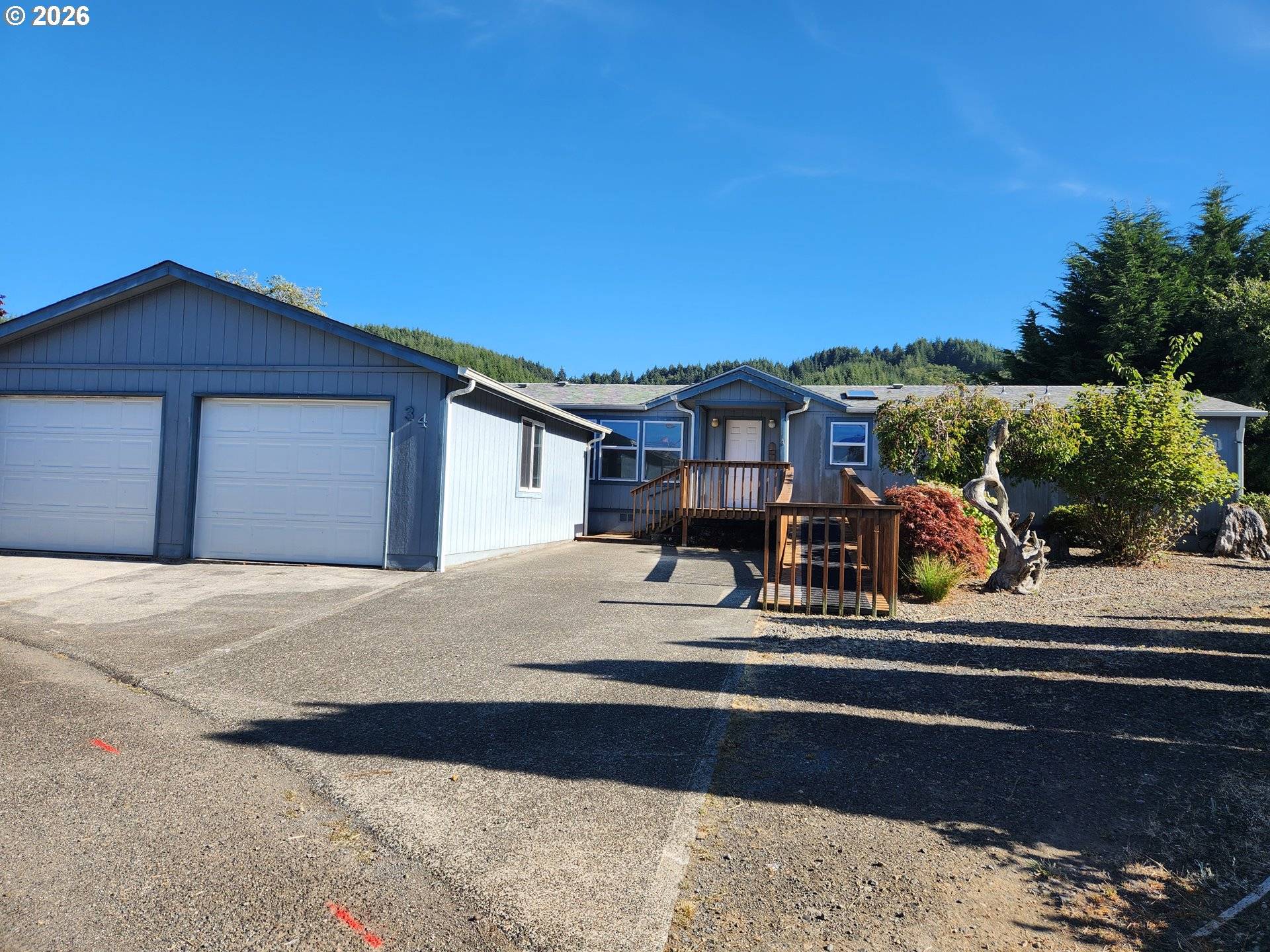 100 RIVER BEND RD #34, Reedsport, OR 97467