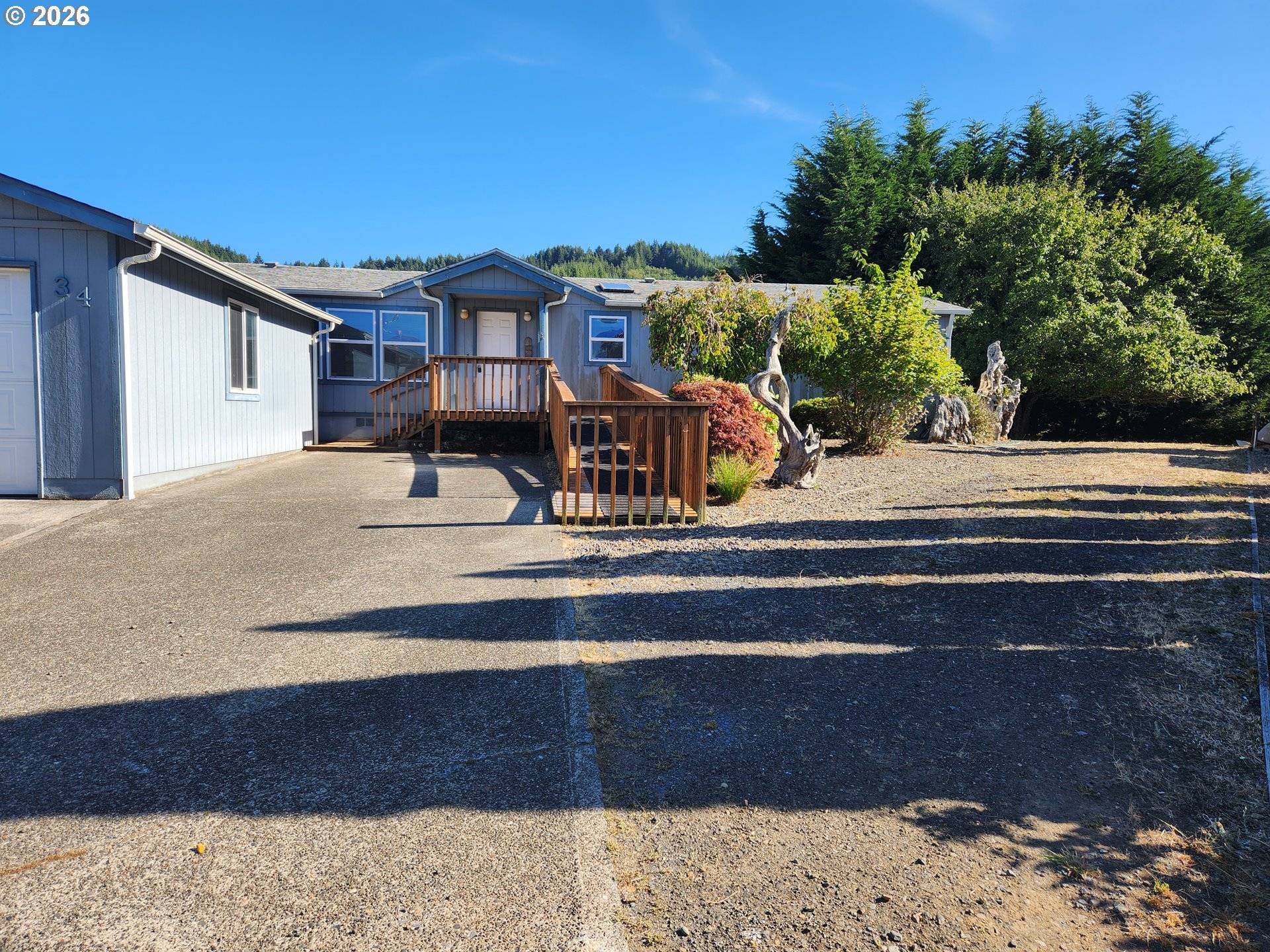 100 RIVER BEND RD #34, Reedsport, OR 97467