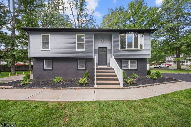 1834 Holly Rd, North Brunswick Twp., NJ 08902