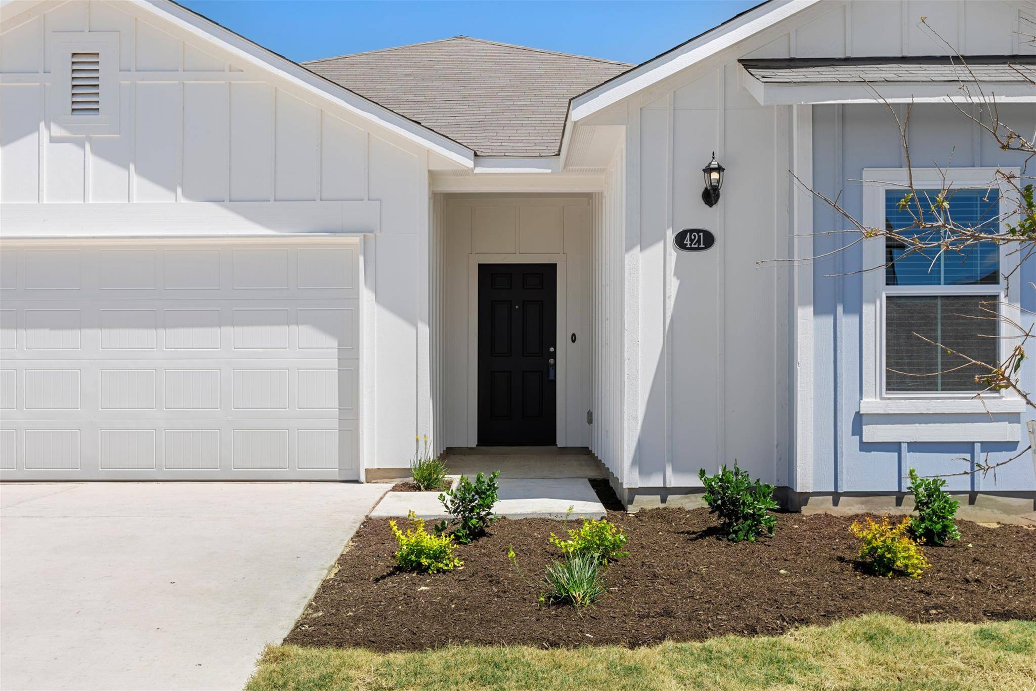 421 Hortus DR, Kyle, TX 78640
