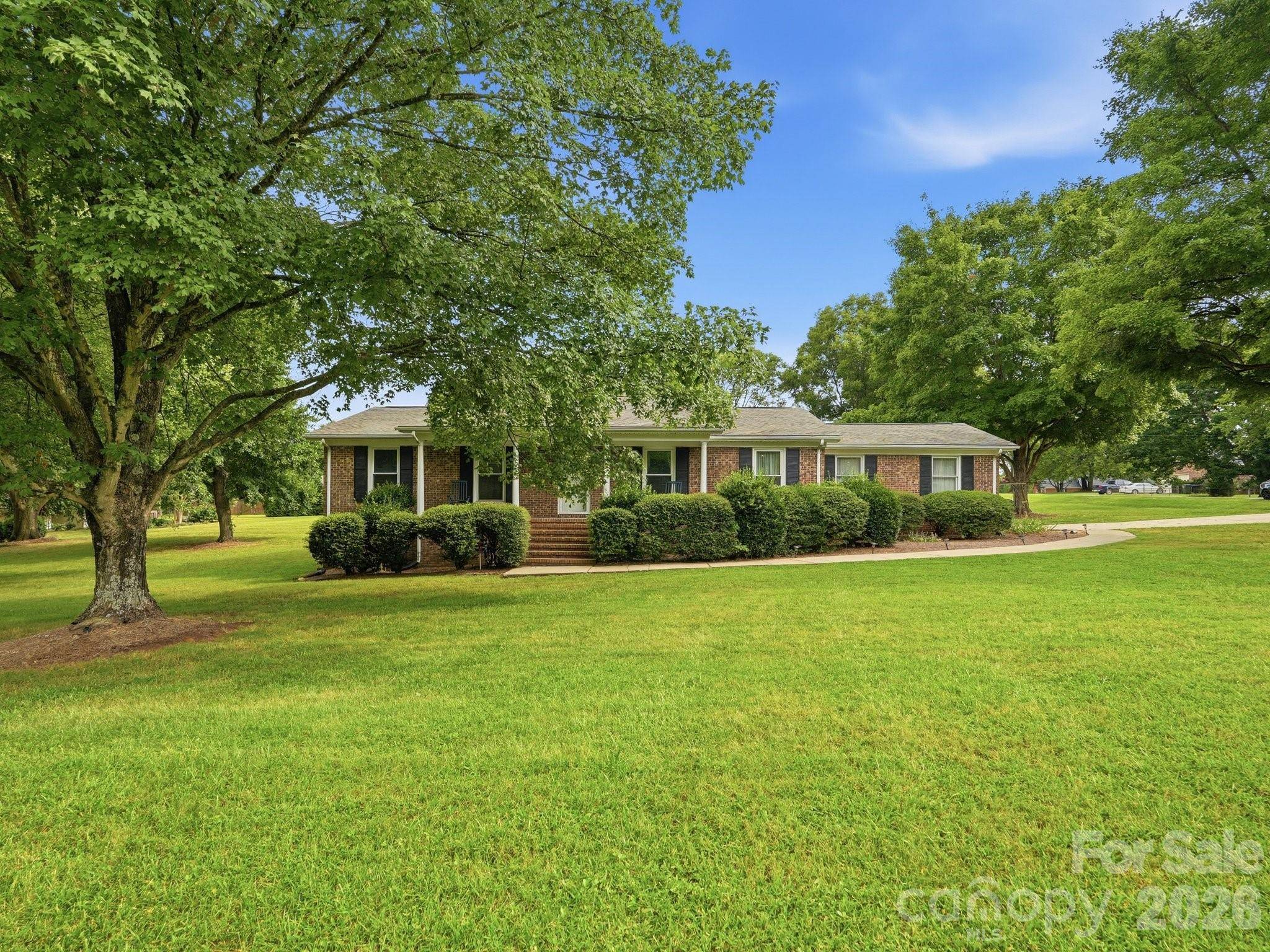 1807 NW Alamance DR #103, Concord, NC 28027