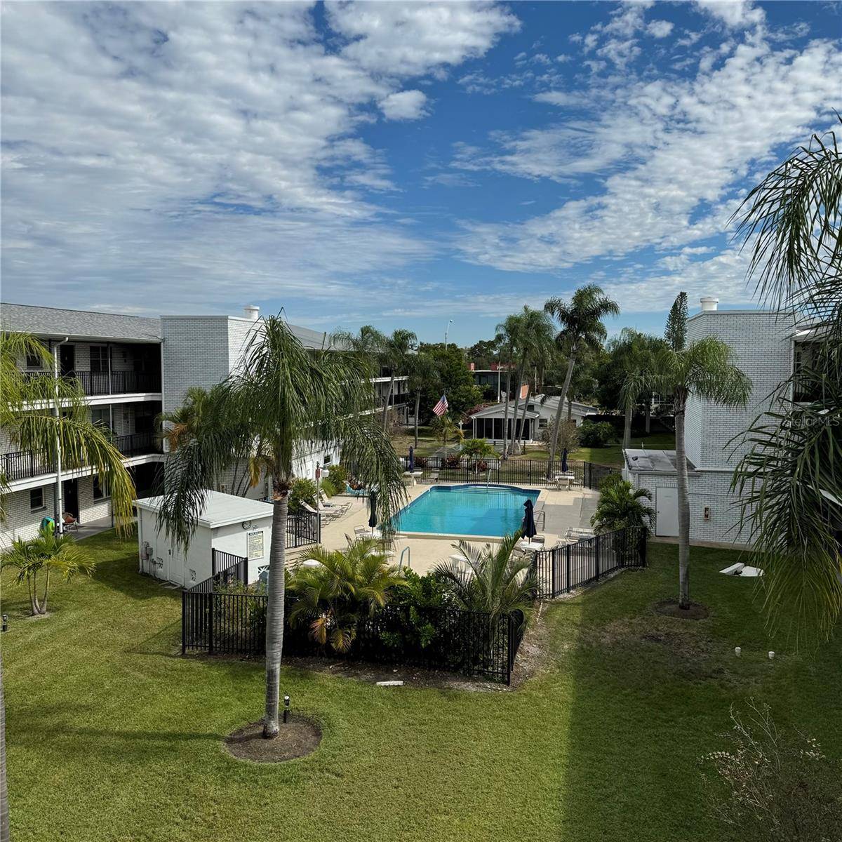 4050 4TH ST N #218, St Petersburg, FL 33703
