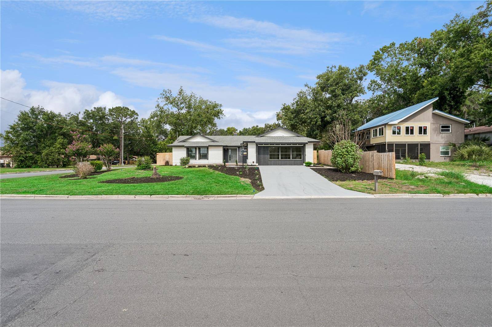 1500 WEST AVE, Clermont, FL 34711