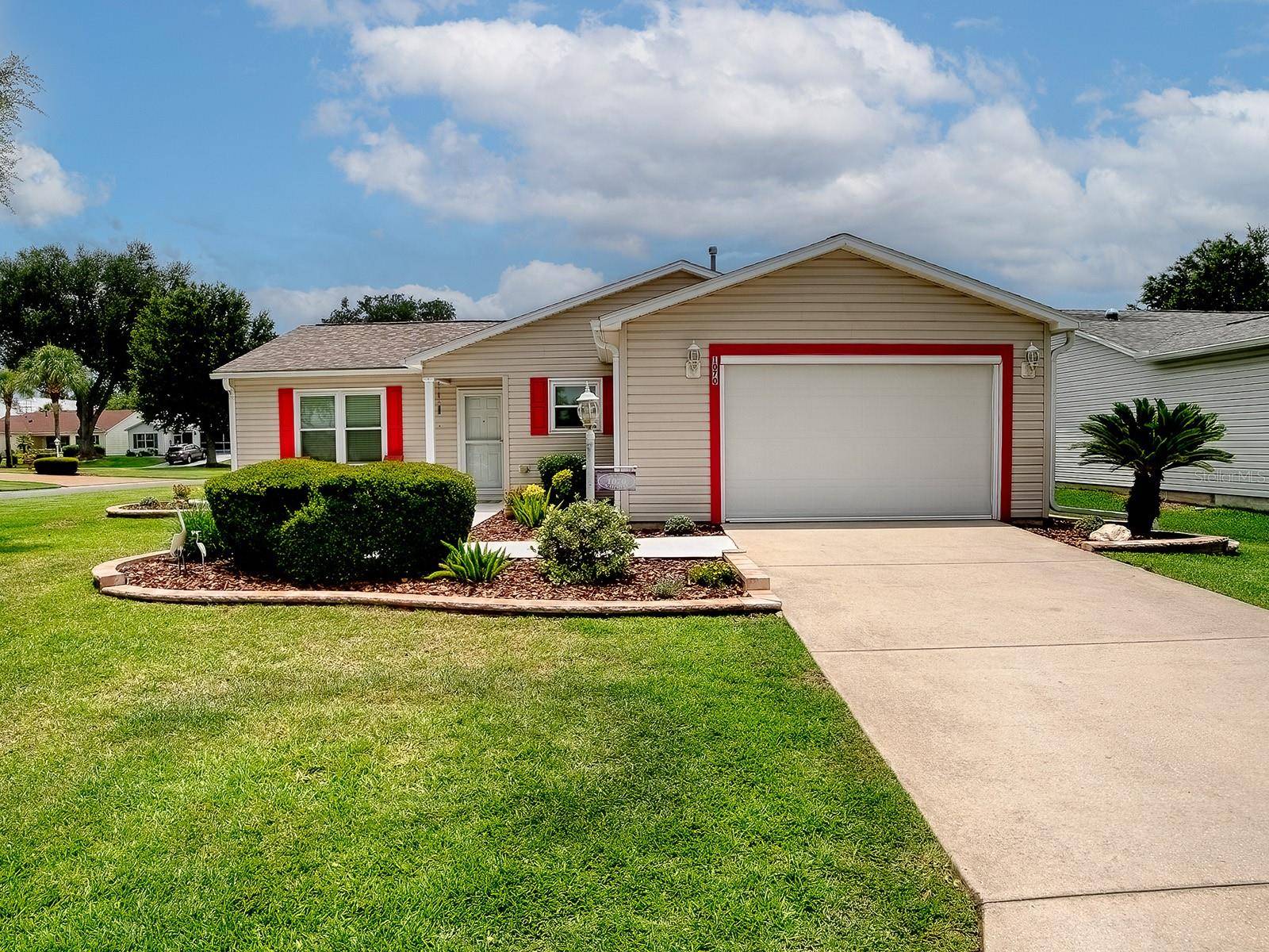 1070 BERKSHIRE PL, The Villages, FL 32162