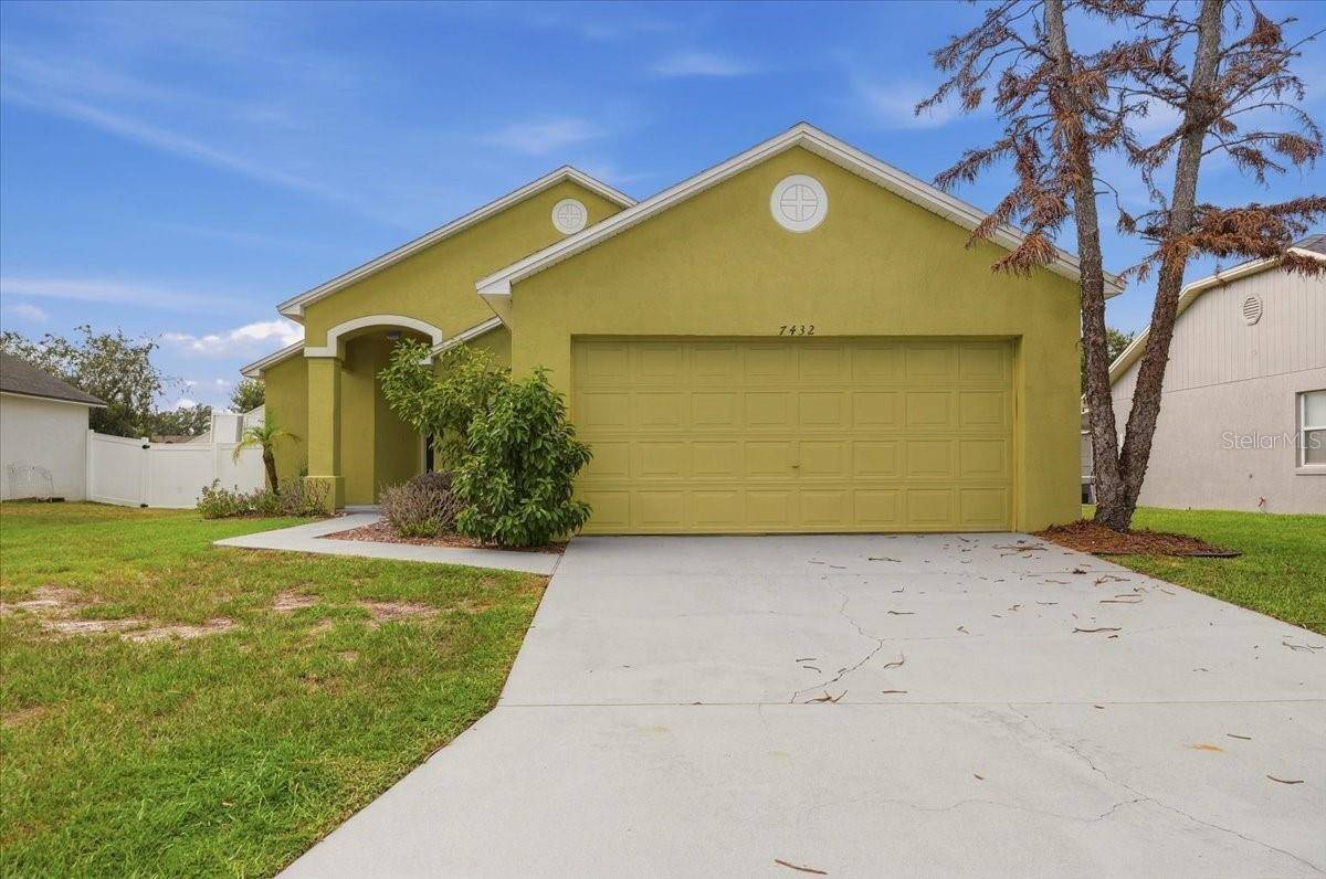 7432 JESSAMINE DR, Lakeland, FL 33810