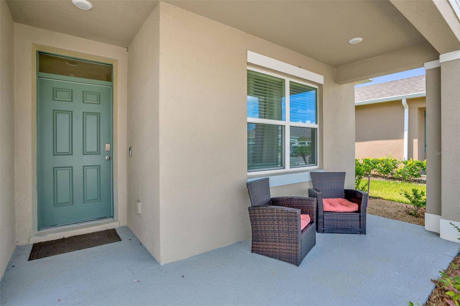 5242 MAHOGANY DR, Mount Dora, FL 32757