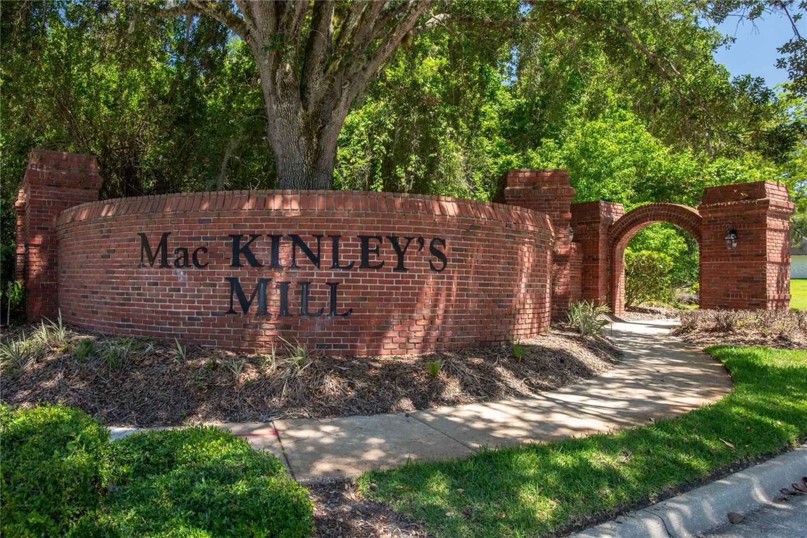1045 ABBOTSFORD CT, Oviedo, FL 32765