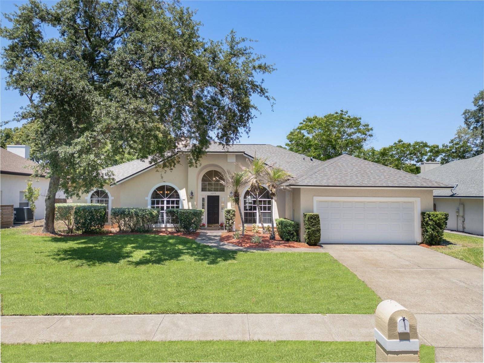 1045 ABBOTSFORD CT, Oviedo, FL 32765