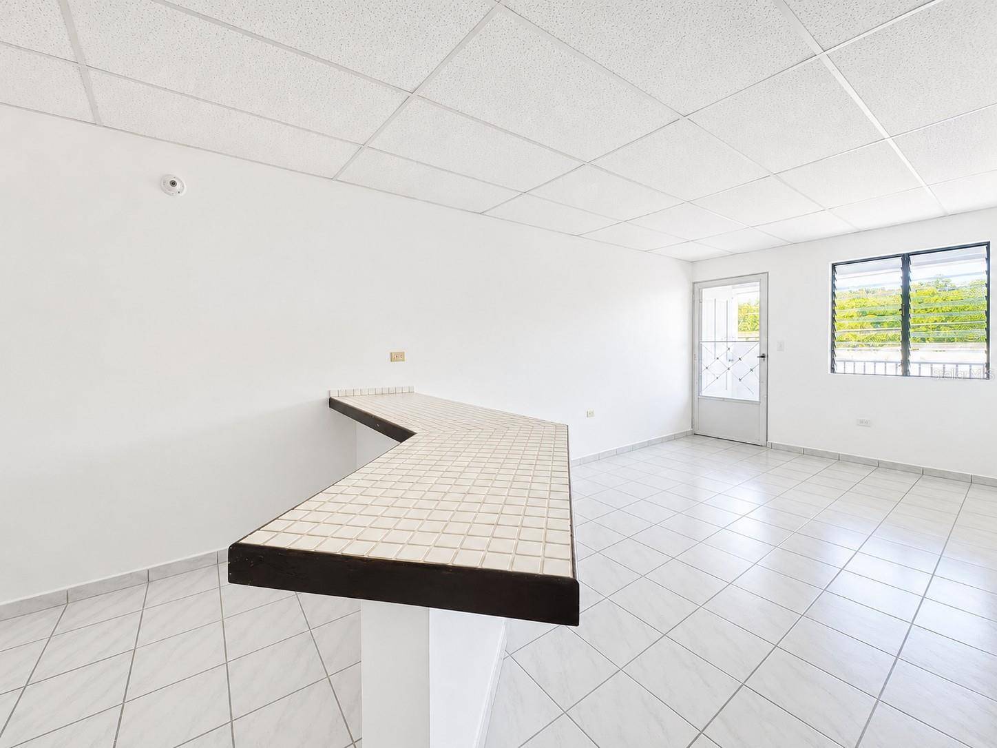 URB. VILLA ORIENTE CALLE A #22 #APT. D, Humacao, PR 00791