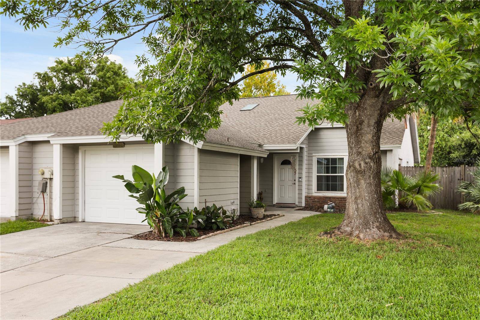 1982 WATER LN, Maitland, FL 32751