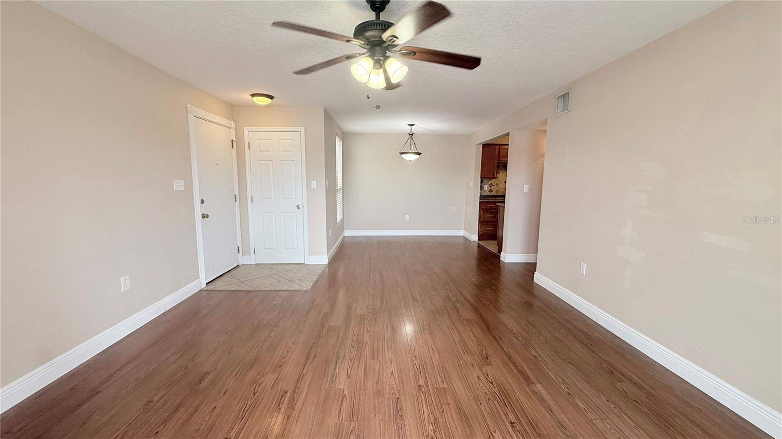 524 ORANGE DR #11, Altamonte Springs, FL 32701