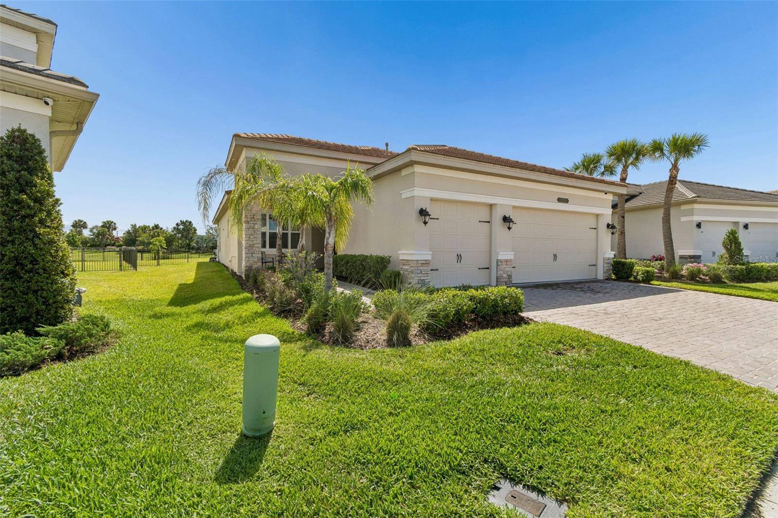 32732 TREE OF LIFE AVE, Wesley Chapel, FL 33543