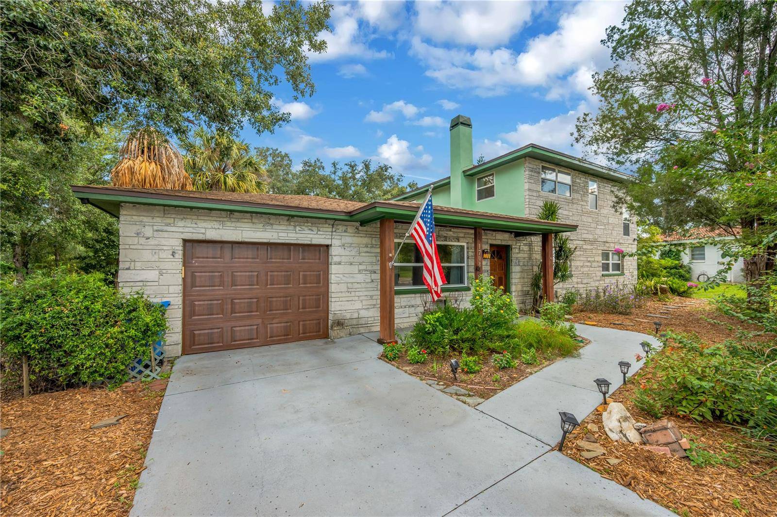 1708 WOODBINE DR, Brandon, FL 33510