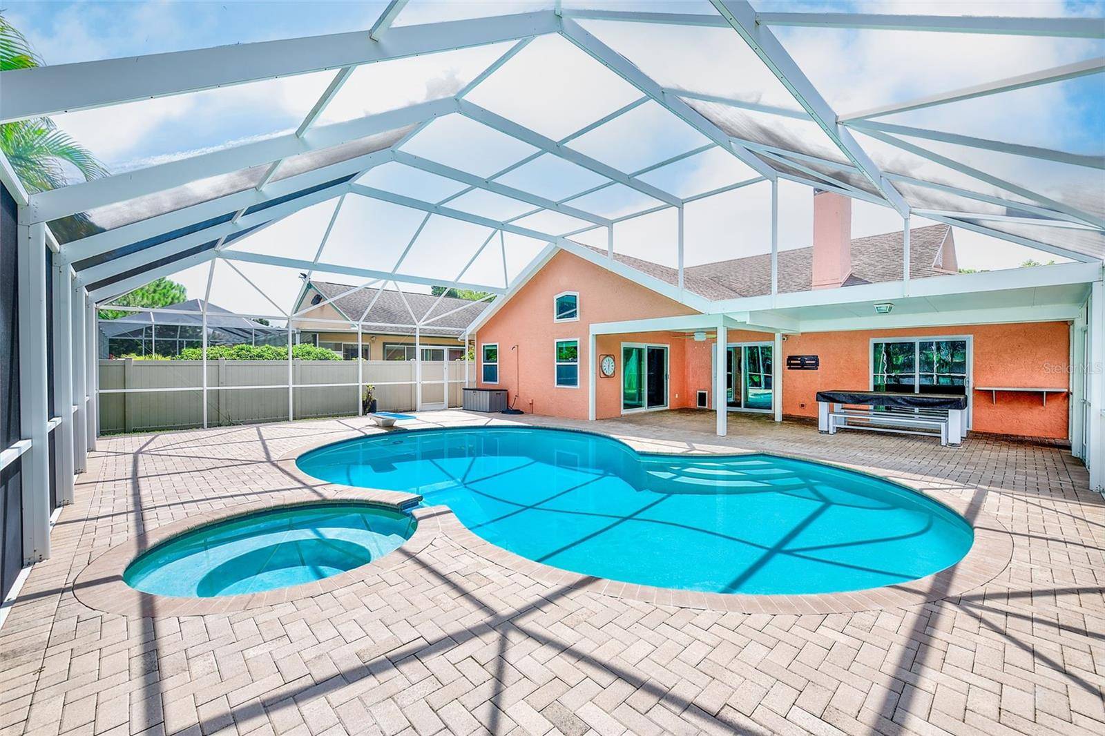 3106 FEATHERWOOD CT, Clearwater, FL 33759