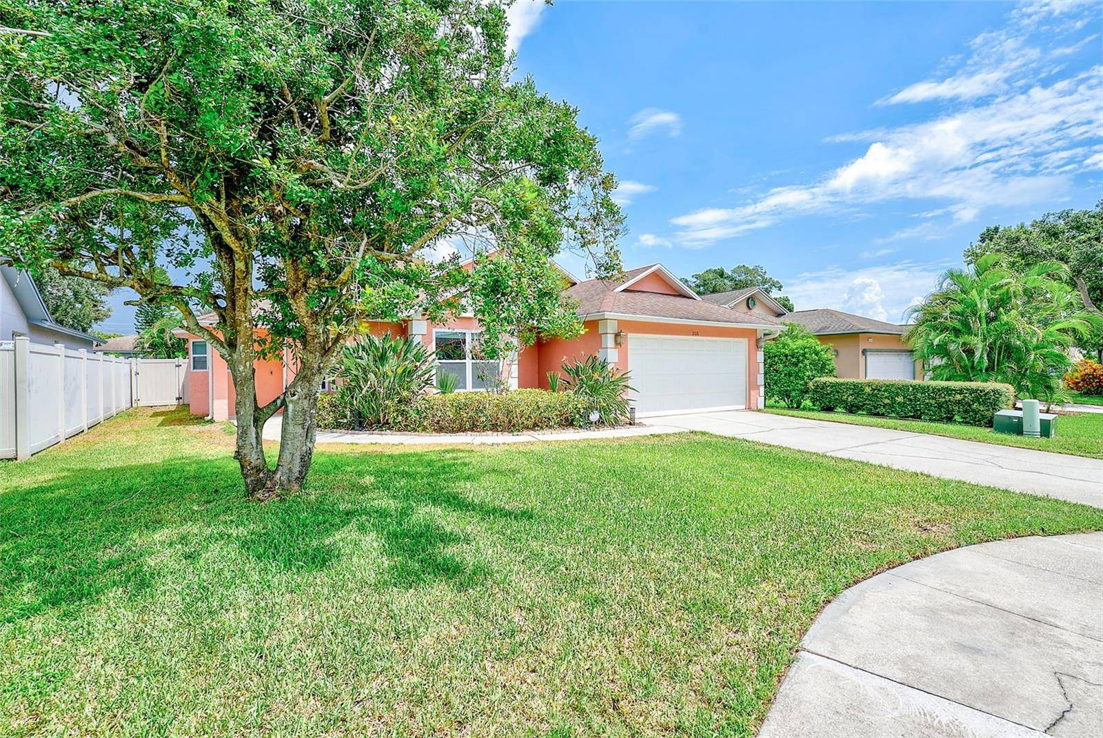 3106 FEATHERWOOD CT, Clearwater, FL 33759