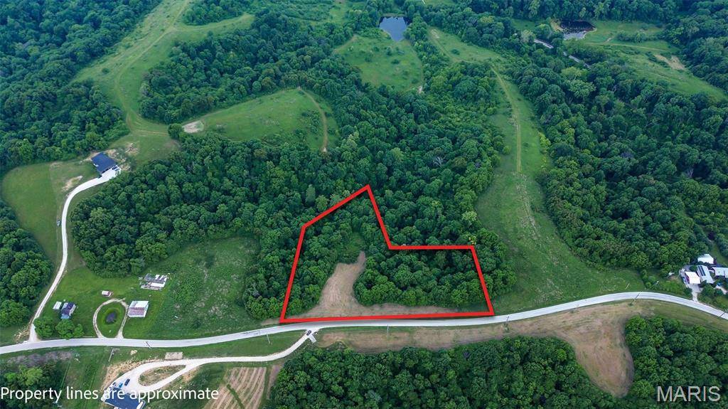 2251 Plummer Hill RD, Hardin, IL 62047