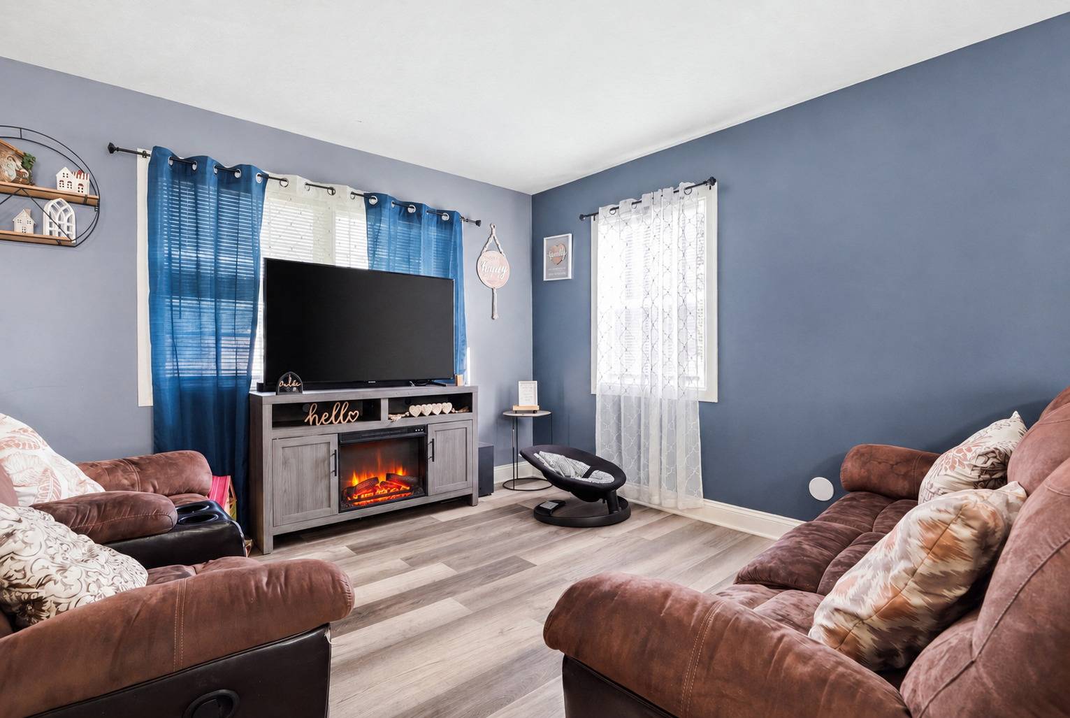 3528 Rock Pkwy, Waukegan, IL 60087