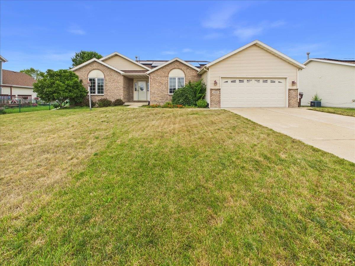 2819 Mary ST, Belvidere, IL 61008