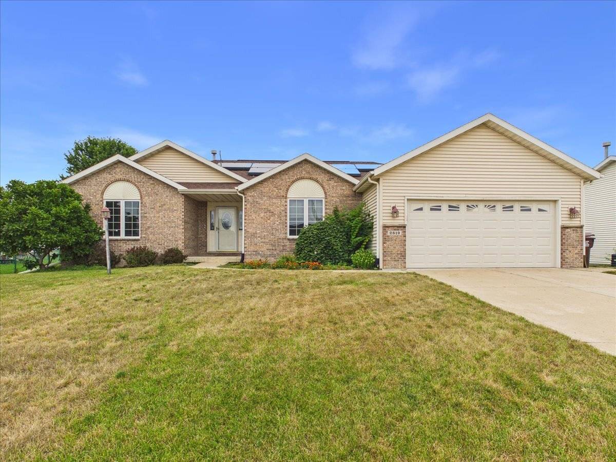 2819 Mary ST, Belvidere, IL 61008