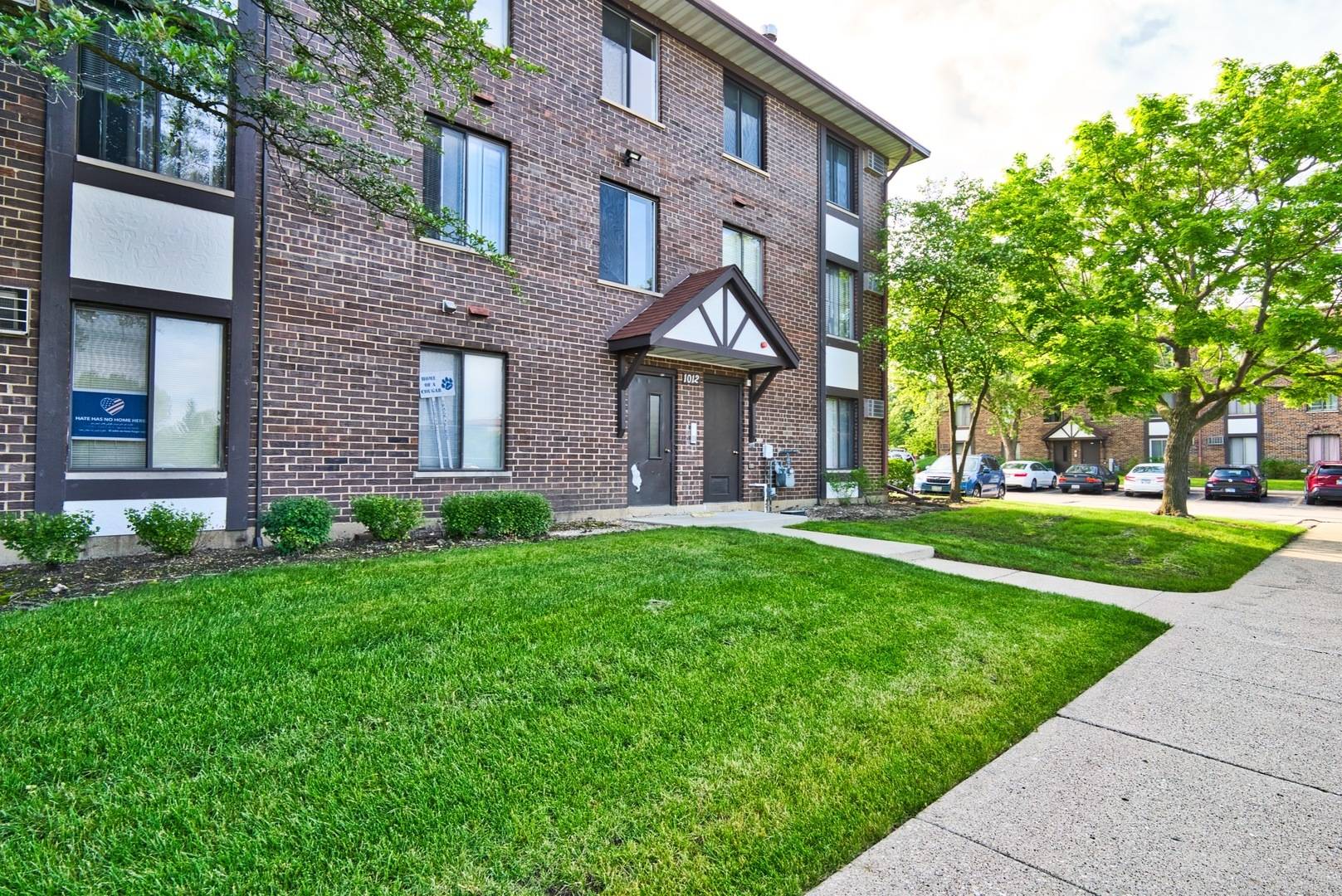 1012 CENTURION LN #8, Vernon Hills, IL 60061