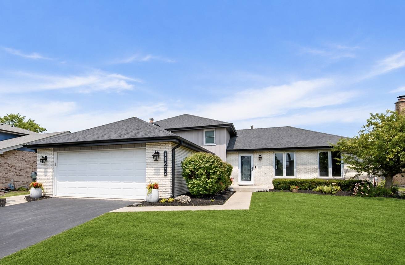 11672 Glenview DR, Orland Park, IL 60467
