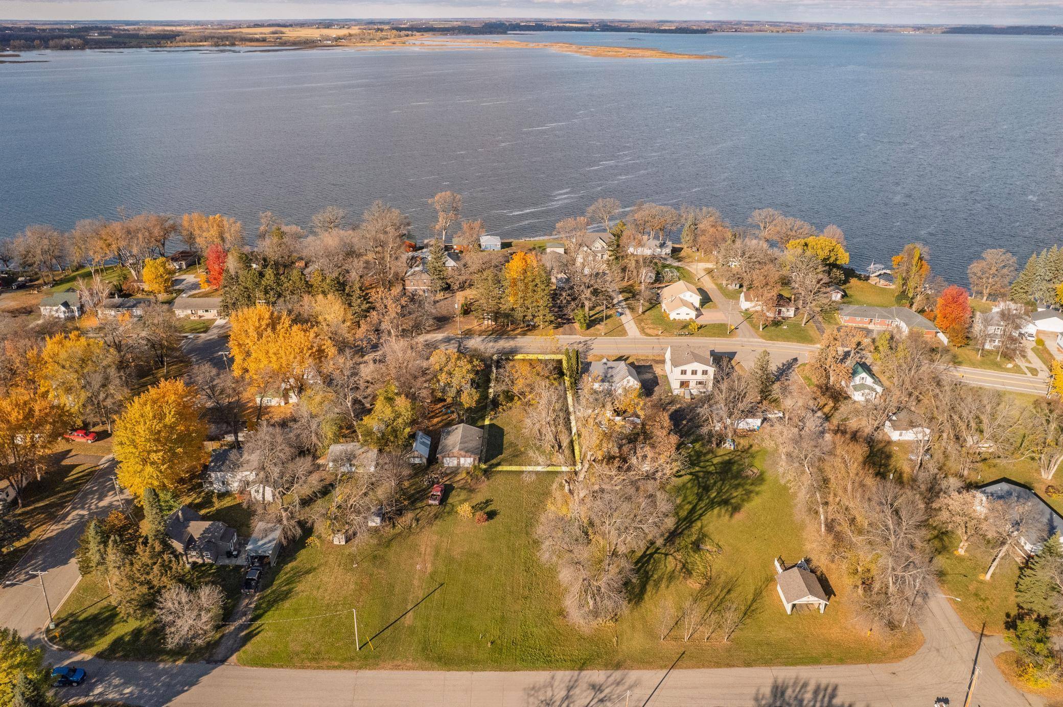 816 E Lake ST, Osakis, MN 56360