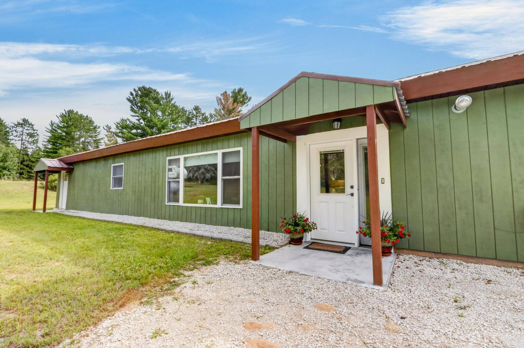 32900 Wabana RD, Grand Rapids, MN 55744