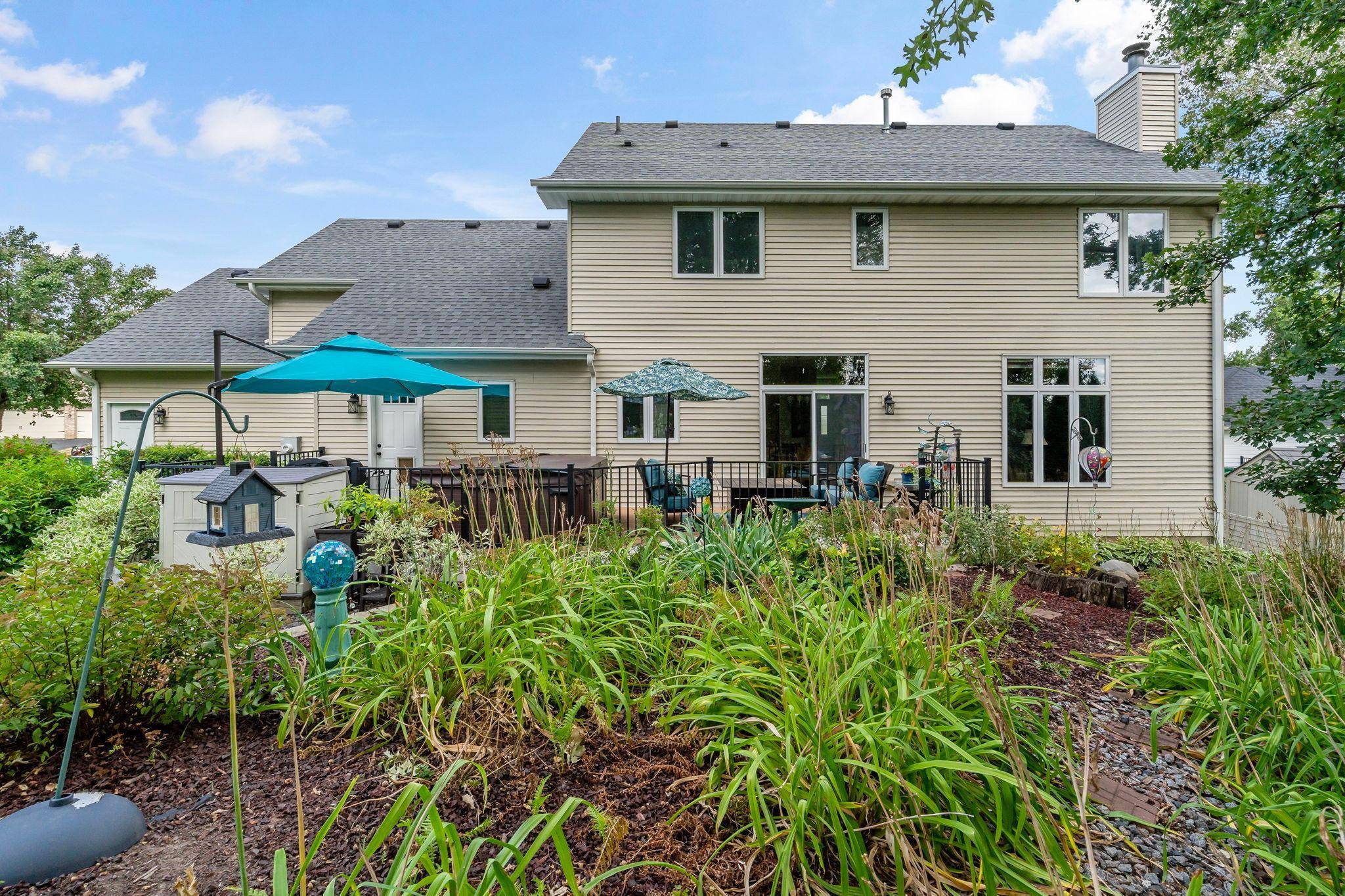 1215 Thorene PL, Stillwater, MN 55082