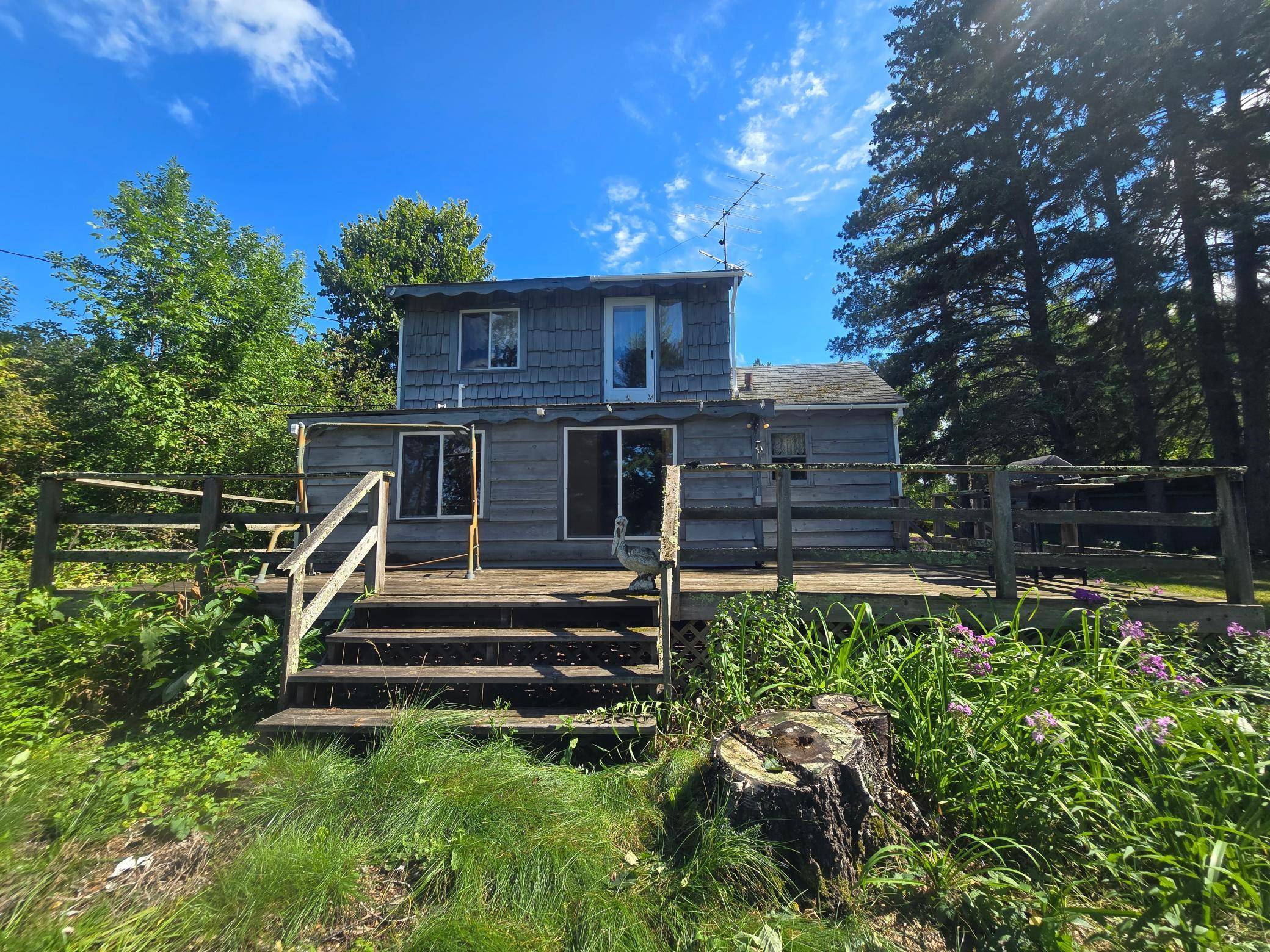 23140 Oak LN, Bovey, MN 55709