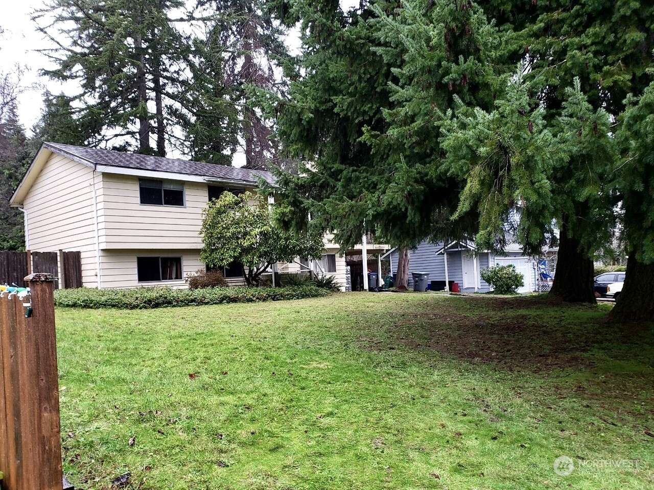 22608 23rd PL W, Brier, WA 98036