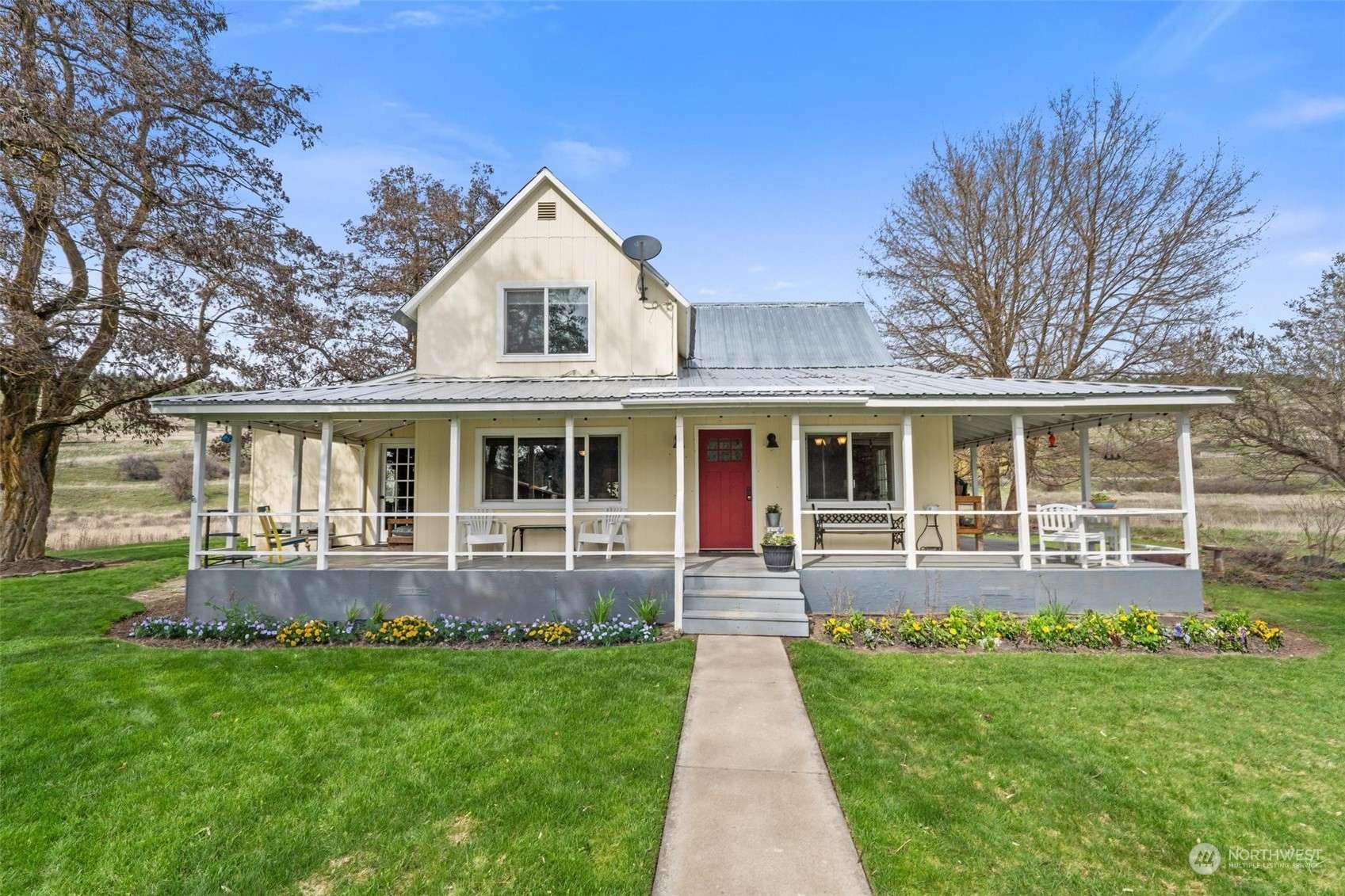 3302 Bradeen RD, Rice, WA 99167