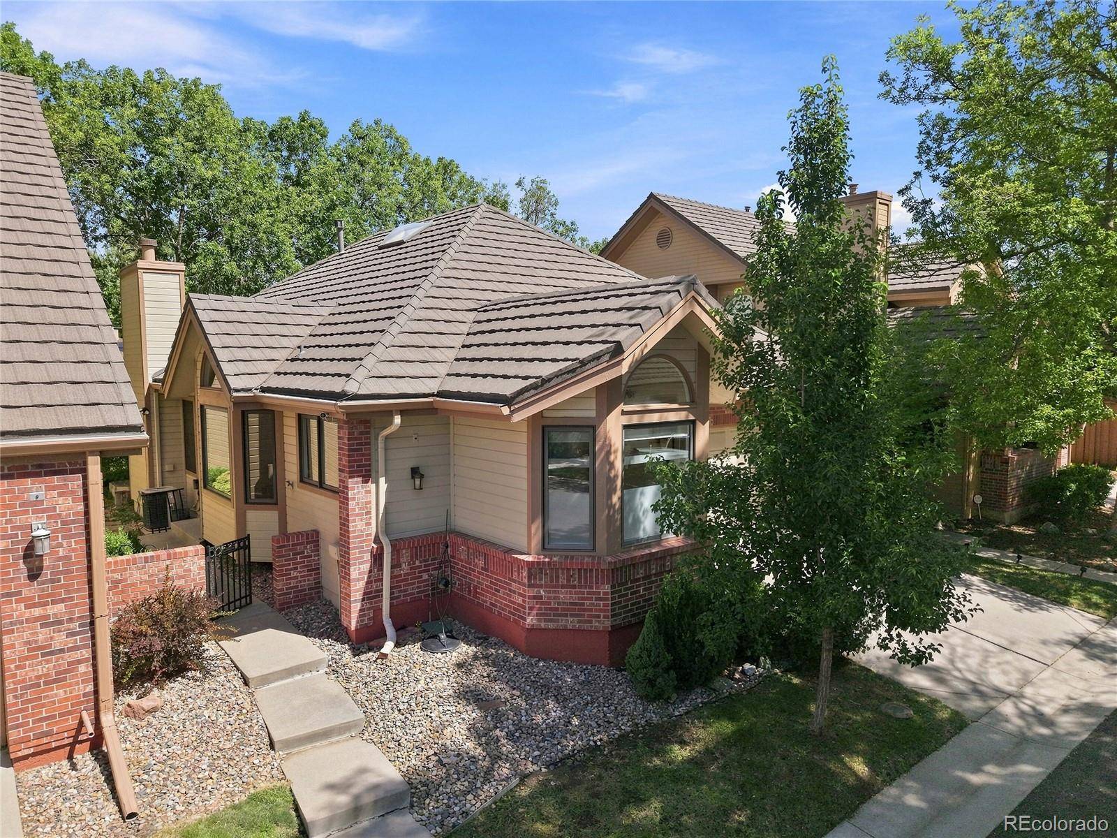 4565 E Mexico AVE #14, Denver, CO 80222