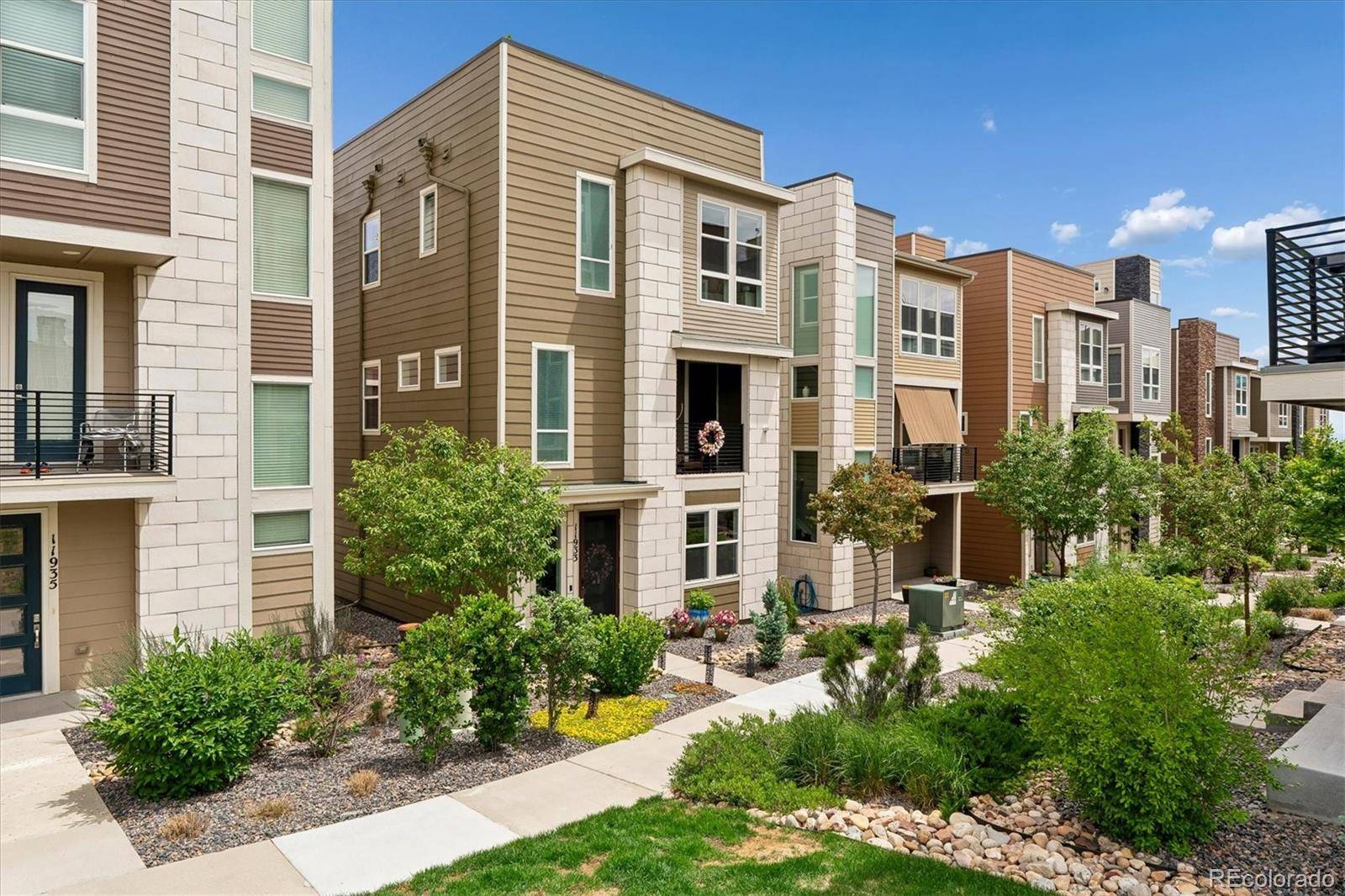 11933 Skyview LN, Broomfield, CO 80021