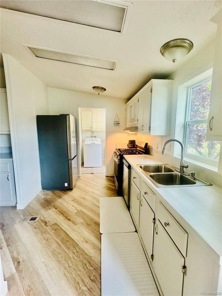 712 Oriole Drive, Lafayette, CO 80026
