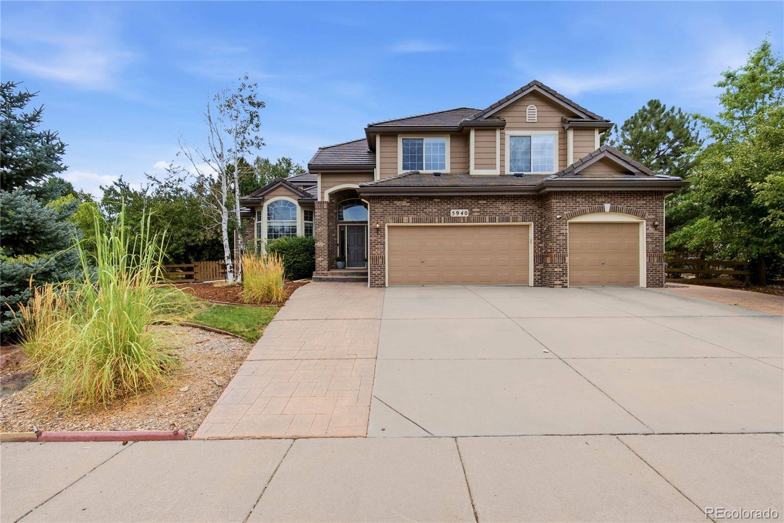 5940 S Mobile CT, Aurora, CO 80016