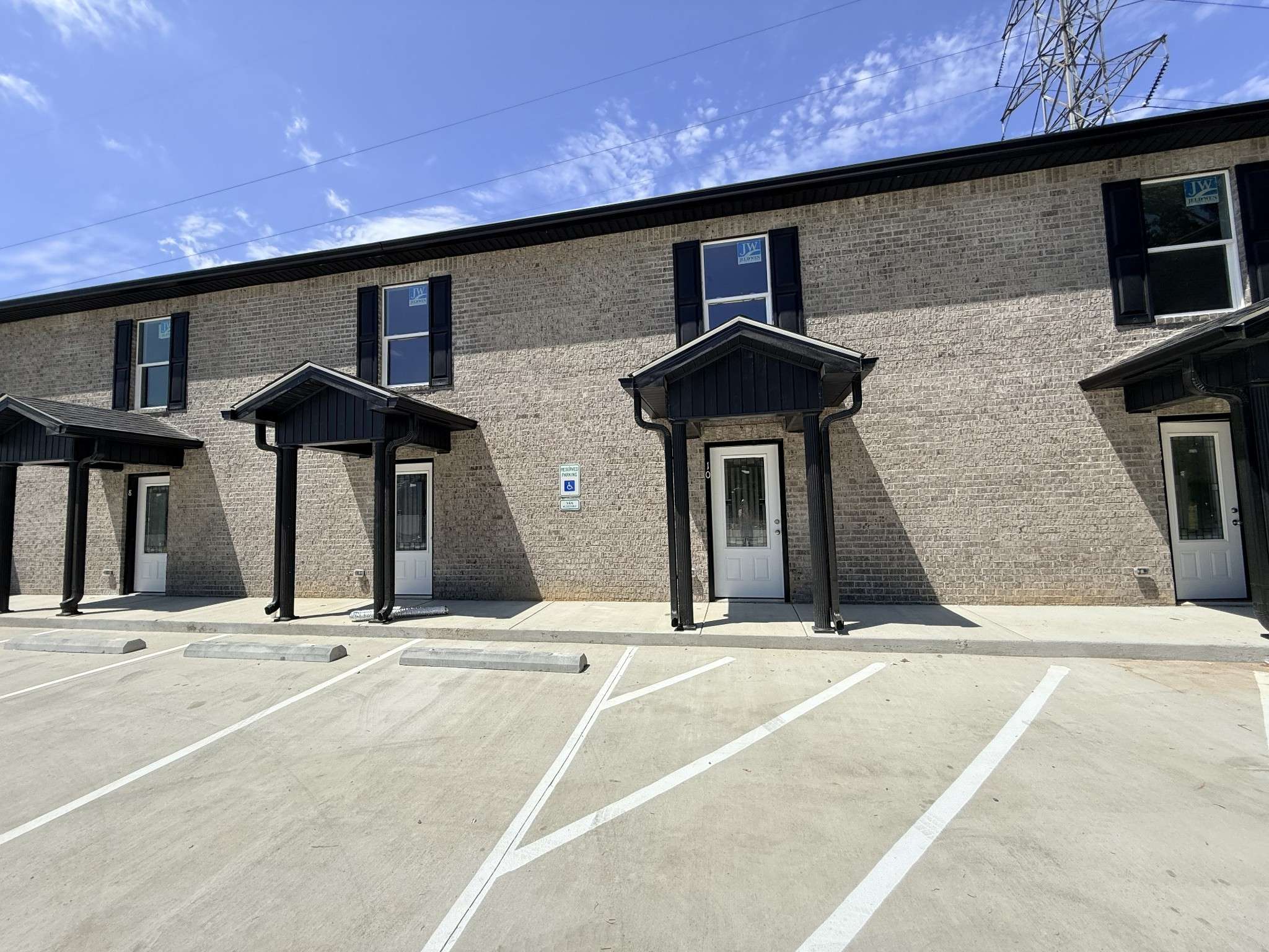 740 Kings Ln #Multiple Units, Tullahoma, TN 37388