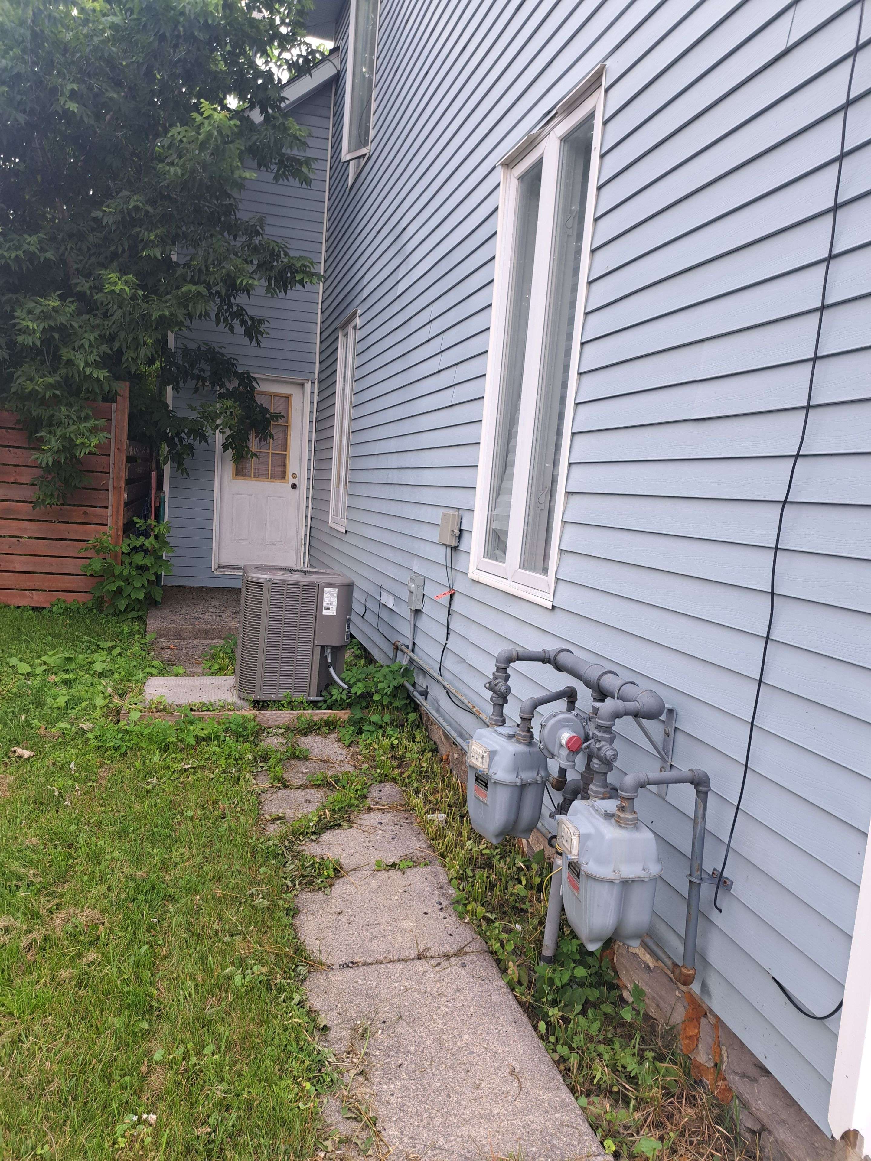 19 Kenyon ST W, North Glengarry, ON K0C 1A0