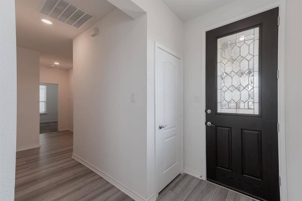 2701 Webb Avenue, Aubrey, TX 76227