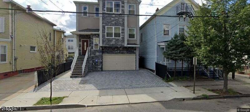 320 MARSHALL, Elizabeth City, NJ 07206
