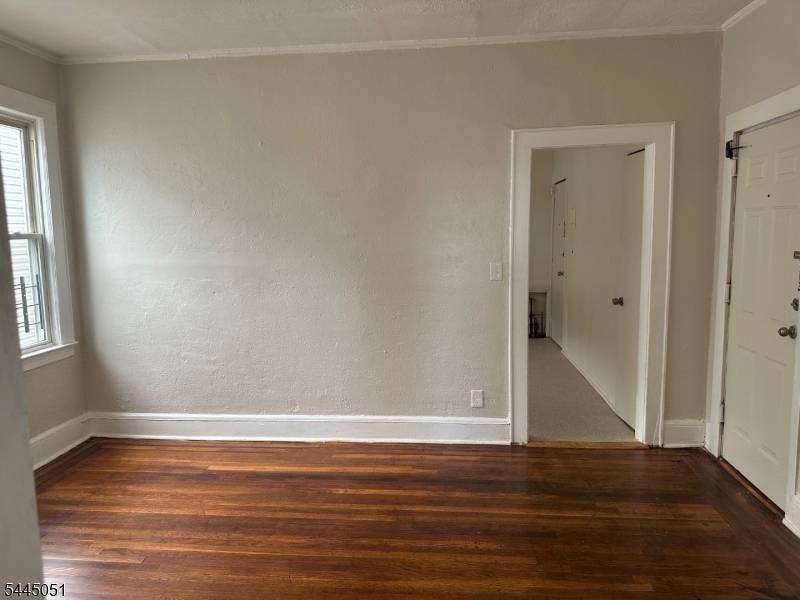 31-33 Norman Rd #2L, Newark City, NJ 07106