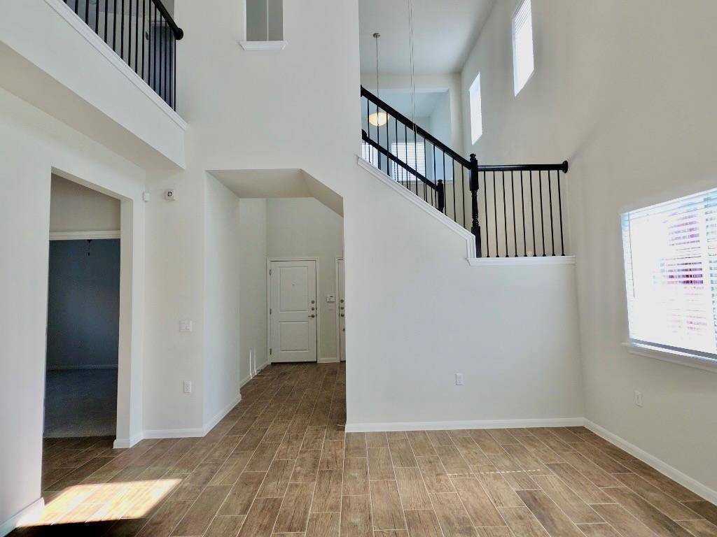 9900 Dalliance LN, Manor, TX 78653