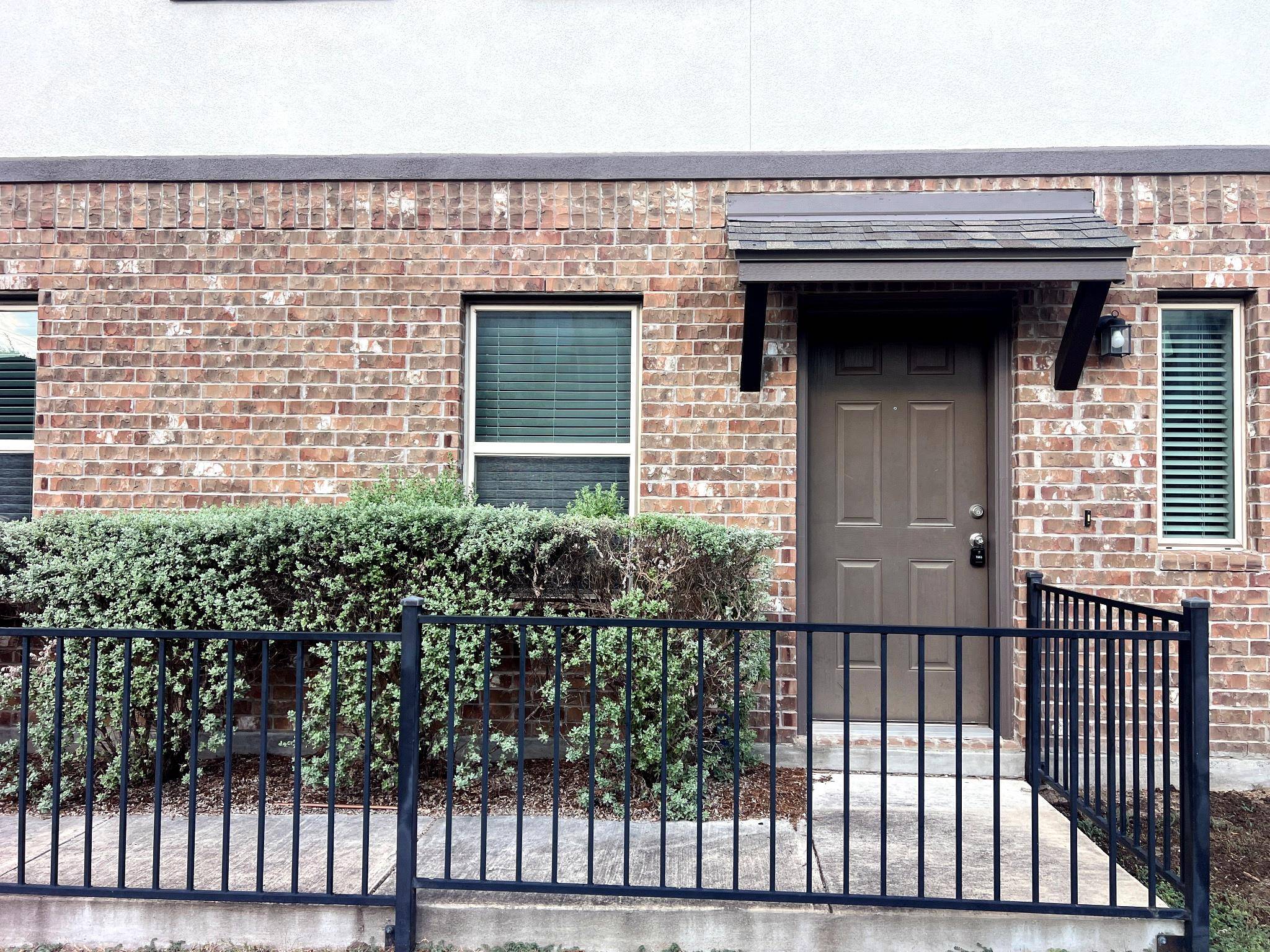 2304 S Lakeline BLVD #391, Cedar Park, TX 78613
