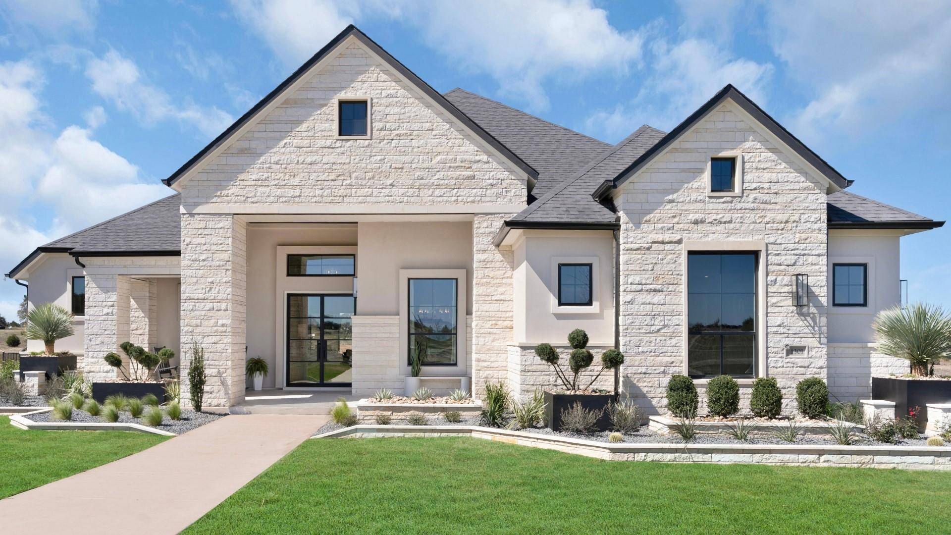208 Kamas WAY, Florence, TX 76527