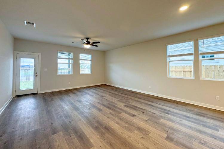 12120 Russo DR, Austin, TX 78747